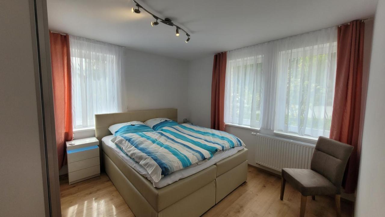 Sachsentraum - Naehe Goeltzschtalbruecke Apartment Reichenbach im Vogtland Exterior photo