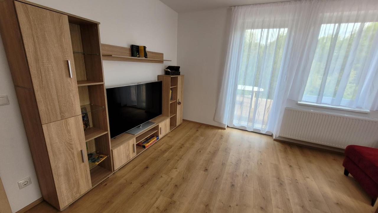 Sachsentraum - Naehe Goeltzschtalbruecke Apartment Reichenbach im Vogtland Exterior photo